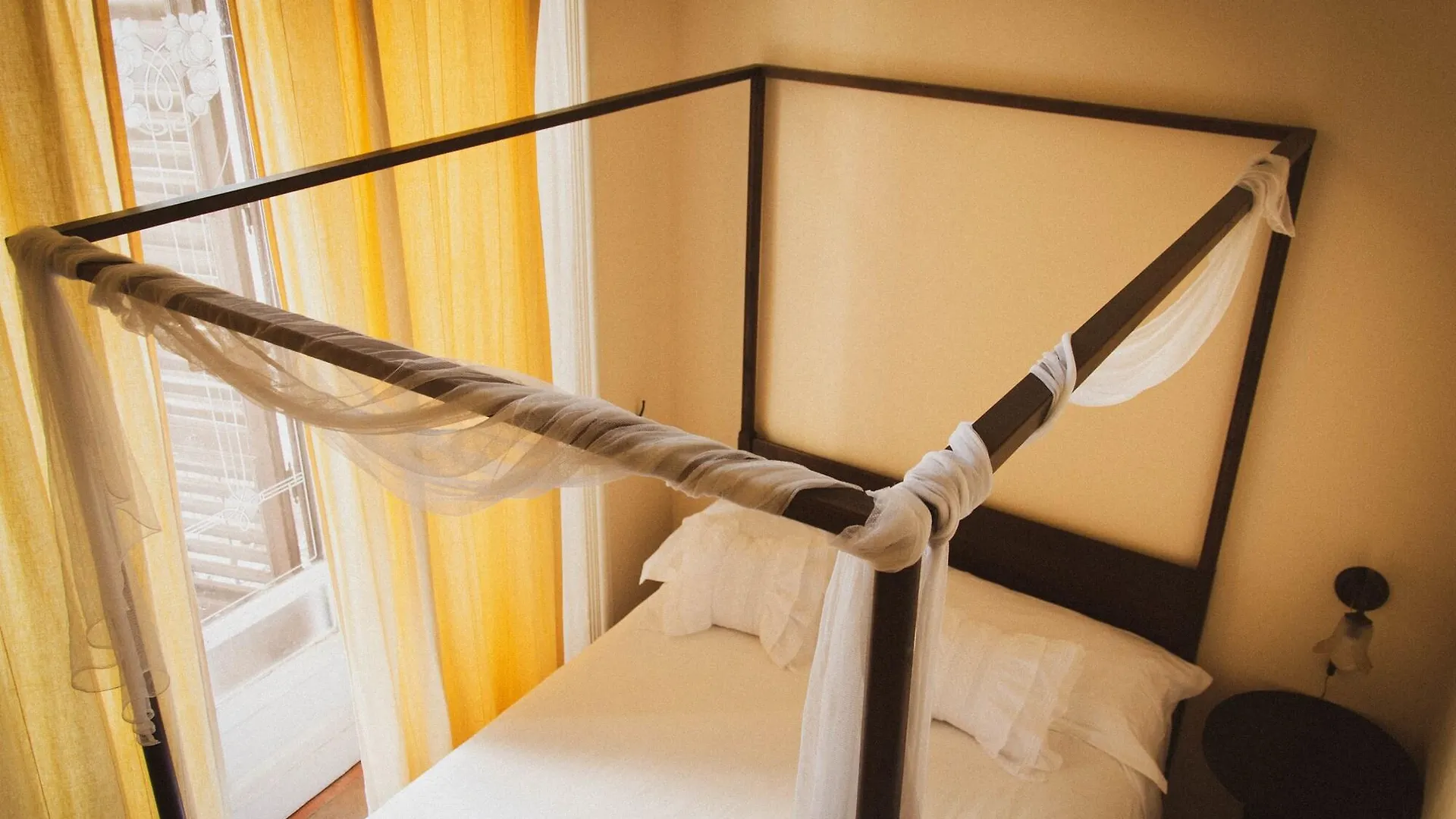 Antica Dimora Caruso Bed and Breakfast Κατάνια